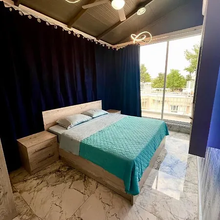 Chanioth Luxury By Makhome